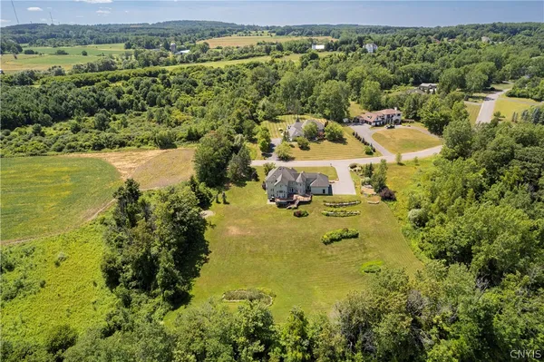 $1,150,000 | 4020 Deer Crossing, Manlius, NY 13104