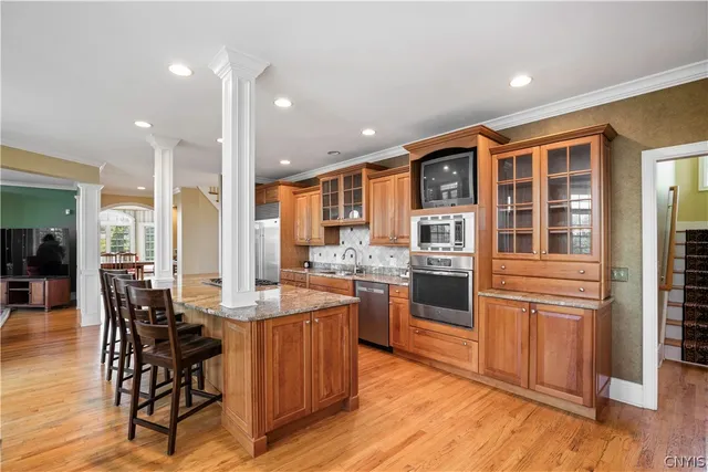 $1,150,000 | 4020 Deer Crossing, Manlius, NY 13104