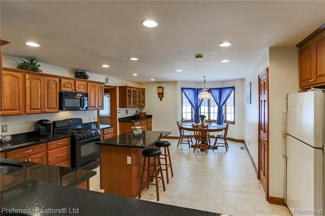 23950 Clark Road Belleville, MI 48111 - Photo 19 of 60 17aIMG_5390.jpg