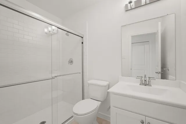 $475,035 | 508 Cane Crossing Lake Drive, Sealy, TX 77474