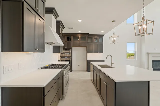 $475,035 | 508 Cane Crossing Lake Drive, Sealy, TX 77474