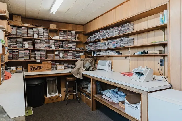 $599,900 | 272 Sawyer Street, New Bedford, MA 02746