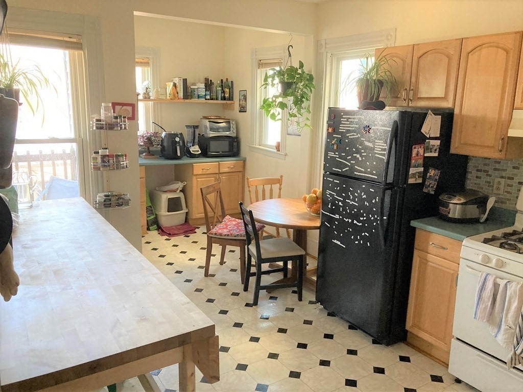 141 Centre Street, Unit 2 Boston, MA 02119 - Photo 1 of 8