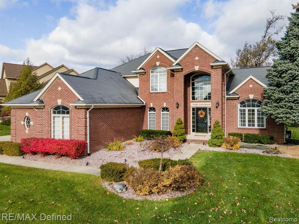 6566 Chatham Circle Rochester Hills, MI 48306 - Photo 3 of 50
