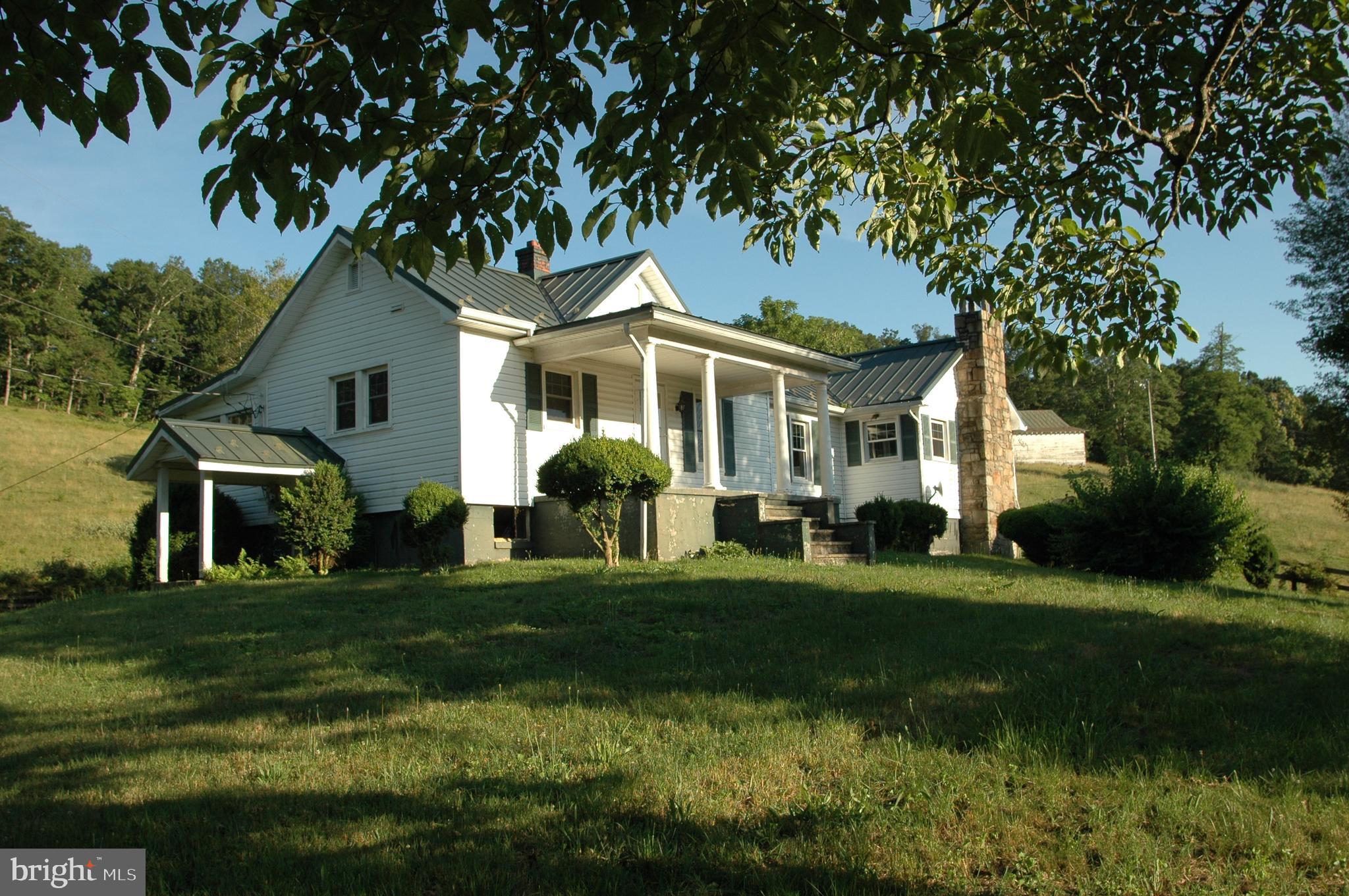 444 Scrabble Road Castleton, VA 22716 - Photo 2 of 39