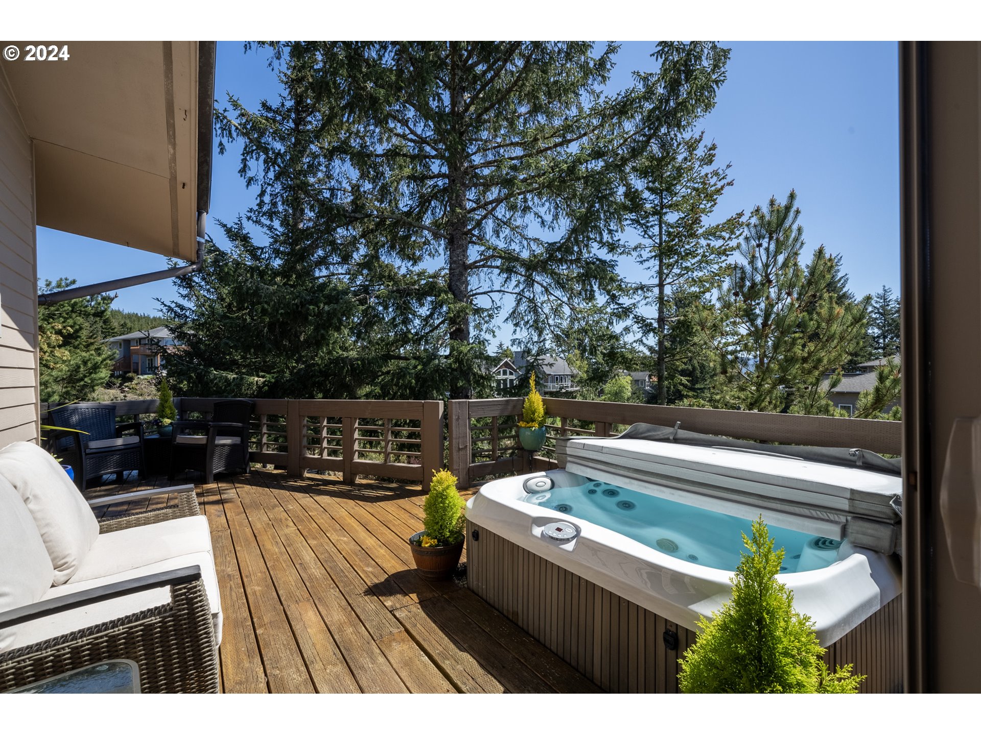 850 Ridgewood Road Oceanside, OR 97141 - Photo 15 of 48 Gallery Image 15