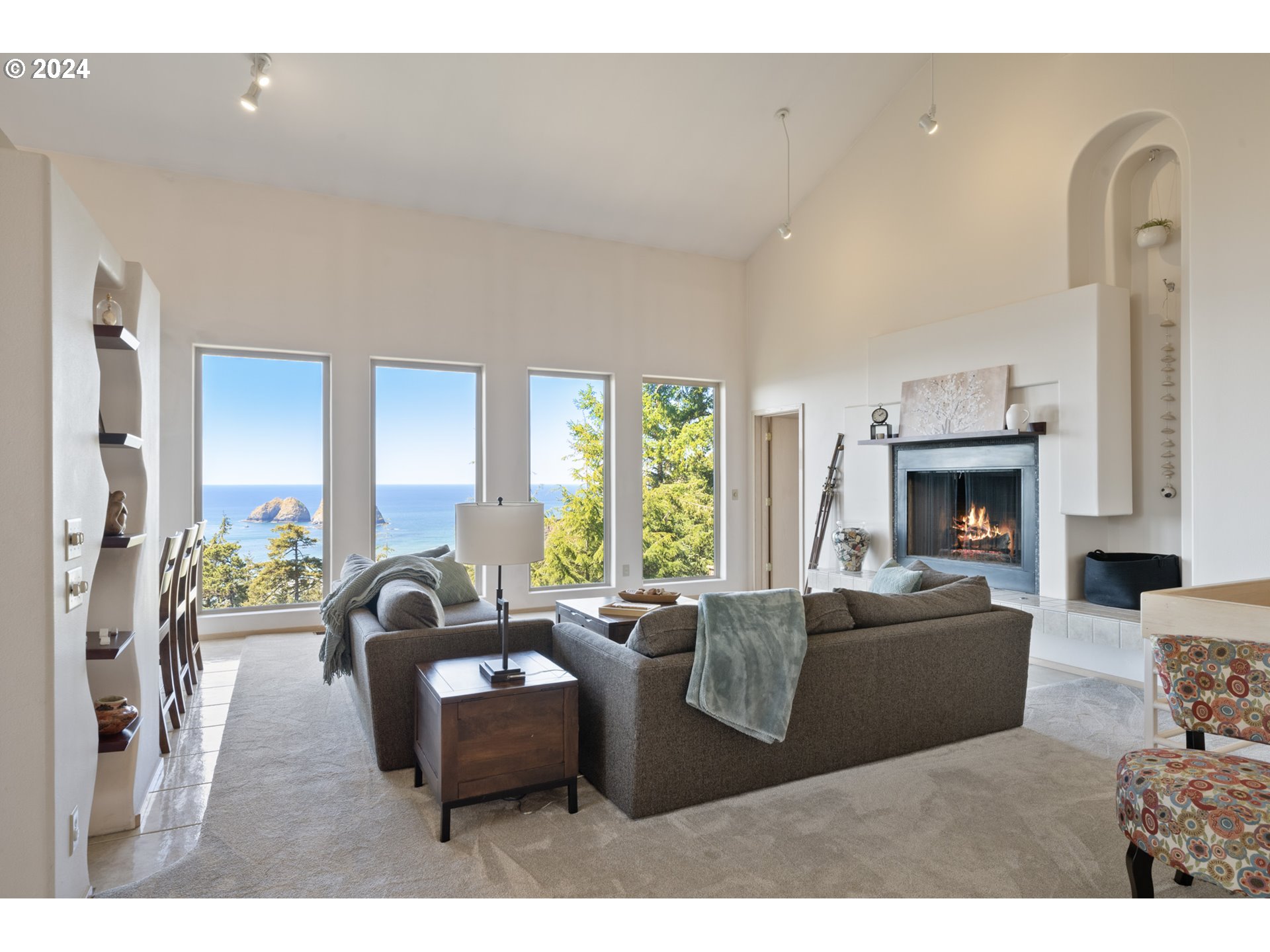 850 Ridgewood Road Oceanside, OR 97141 - Photo 5 of 48 Gallery Image 5