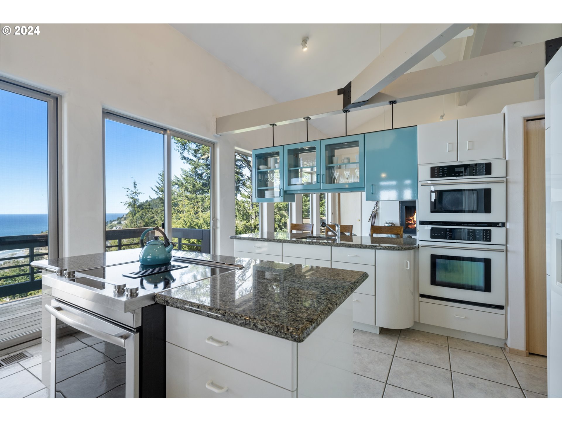 850 Ridgewood Road Oceanside, OR 97141 - Photo 9 of 48 Gallery Image 9