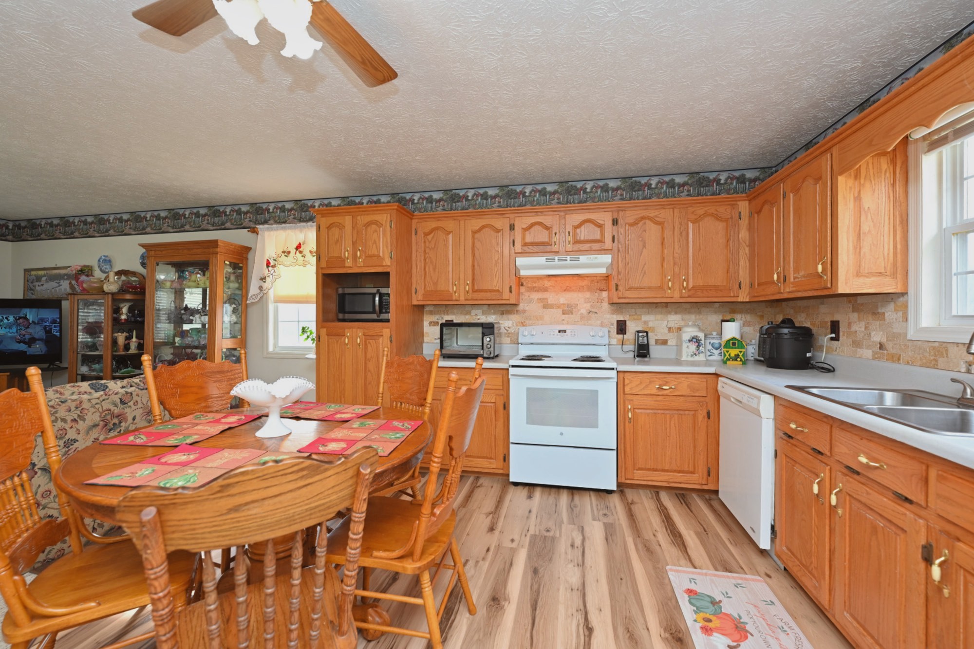 329 Cavender Road Woodbury, TN 37190 - Photo 13 of 41