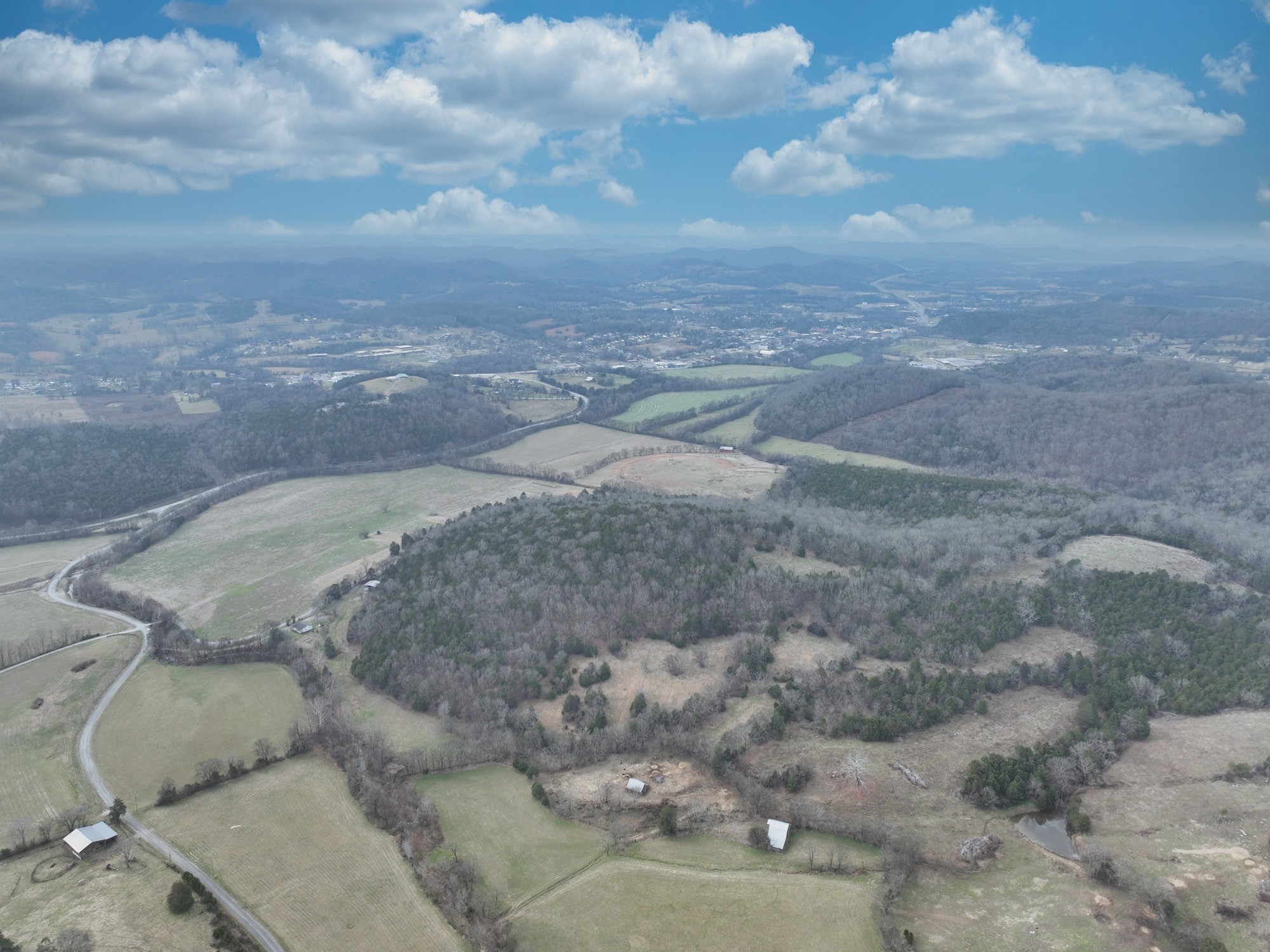 329 Cavender Road Woodbury, TN 37190 - Photo 22 of 41 a view of a dry yard