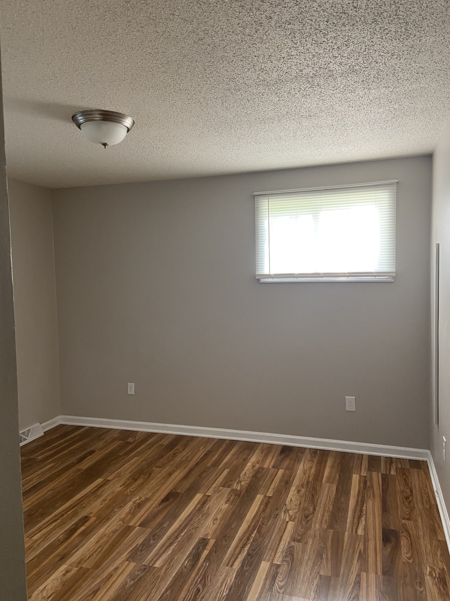 801 Webb Road Clarksville, TN 37040 - Photo 17 of 37