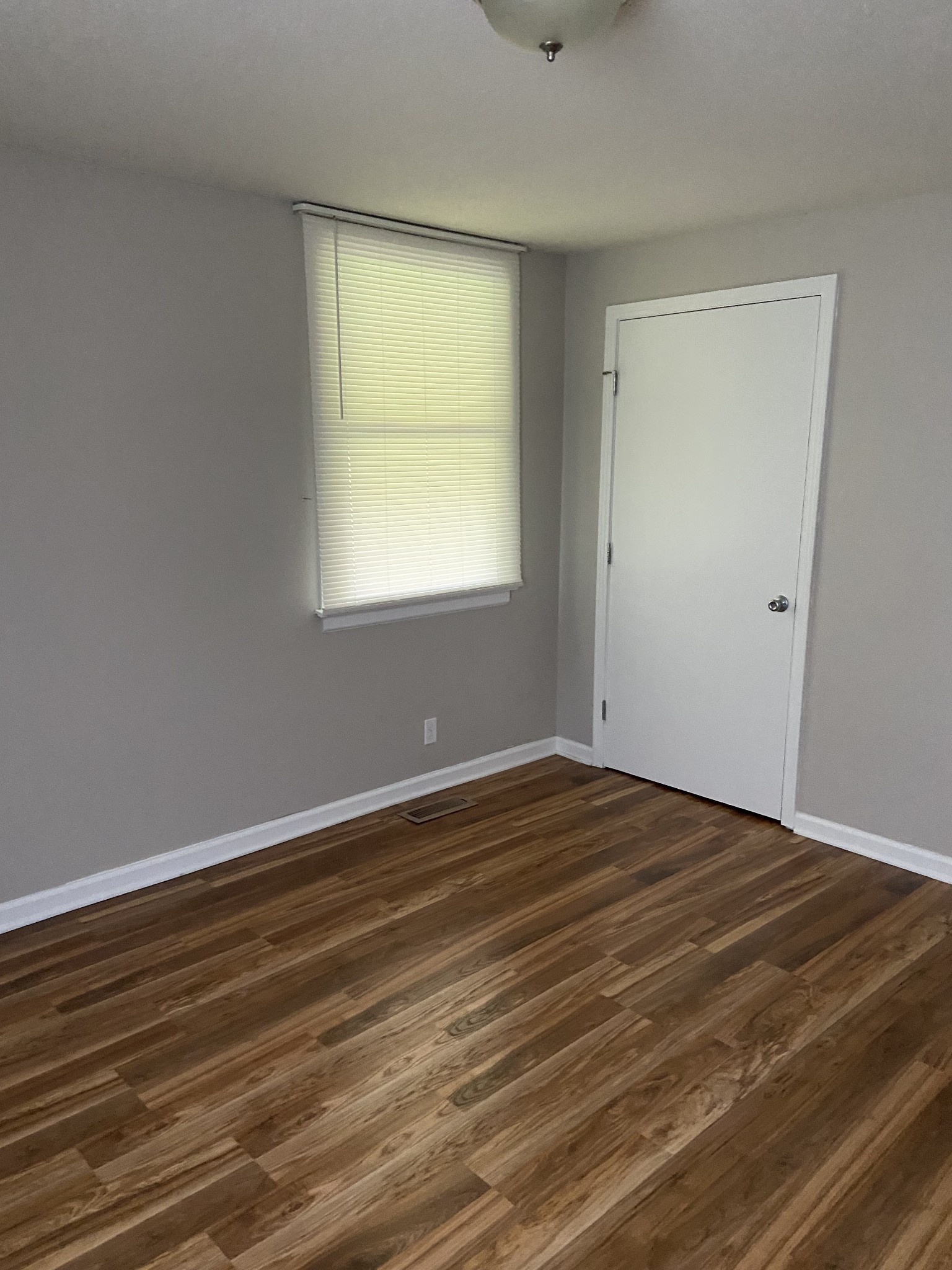 801 Webb Road Clarksville, TN 37040 - Photo 30 of 37