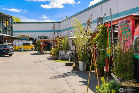 $600,000 | 6612 Corson Avenue South, Unit C, Seattle, WA 98108