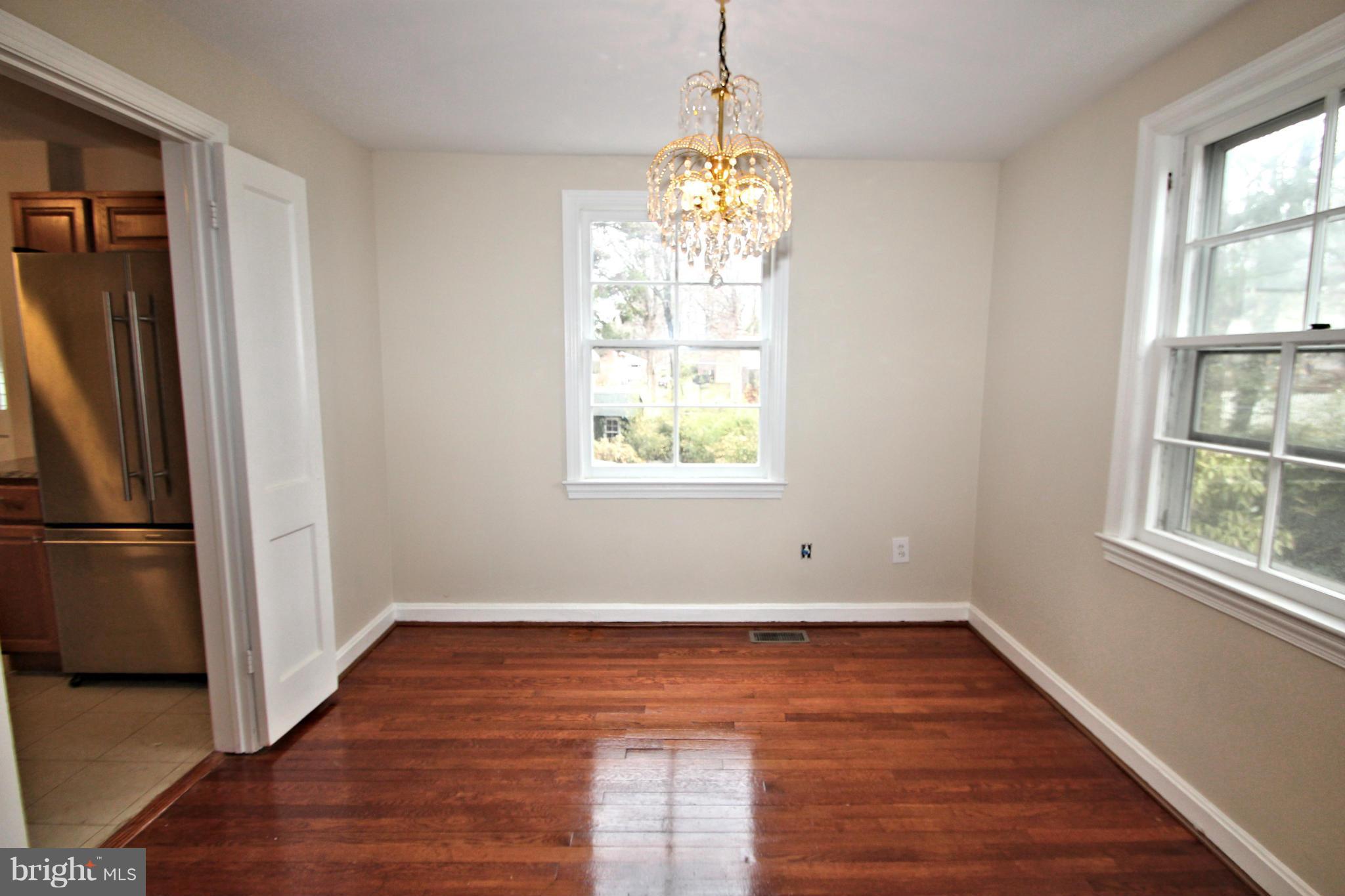 4021 Gallows Road Annandale, VA 22003 - Photo 5 of 21 Dining Room