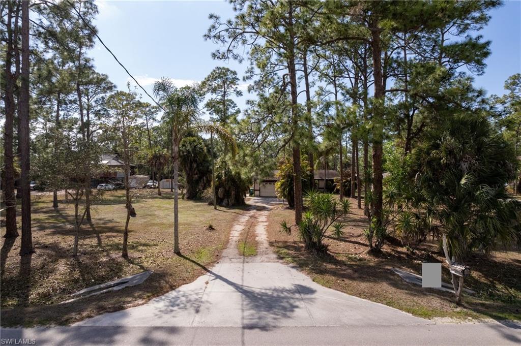 465 5th Street Southwest Naples, FL 34117 - Photo 6 of 33 Surrounding community