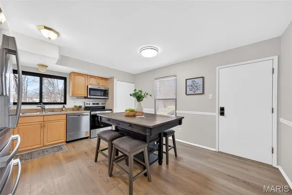 $2,695 | 1287 Still House Creek Road, Chesterfield, MO 63017