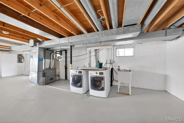 $2,695 | 1287 Still House Creek Road, Chesterfield, MO 63017