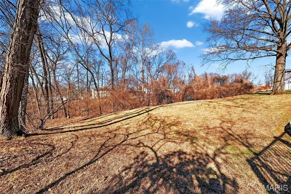 $2,695 | 1287 Still House Creek Road, Chesterfield, MO 63017