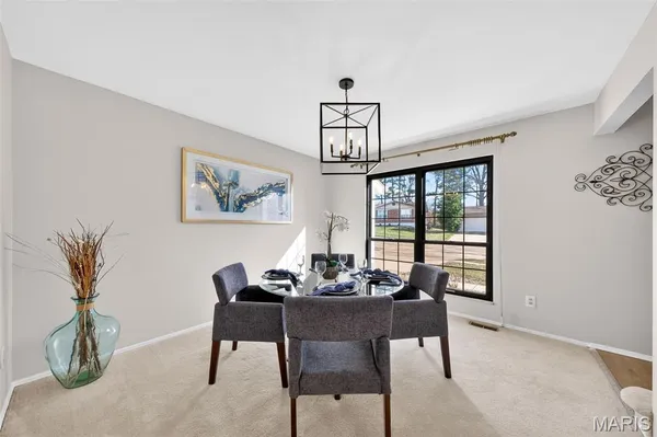 $2,695 | 1287 Still House Creek Road, Chesterfield, MO 63017