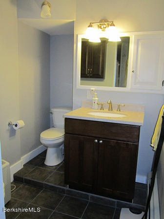 240 Sand Springs Road Williamstown, MA 01267 - Photo 13 of 25 masterbath