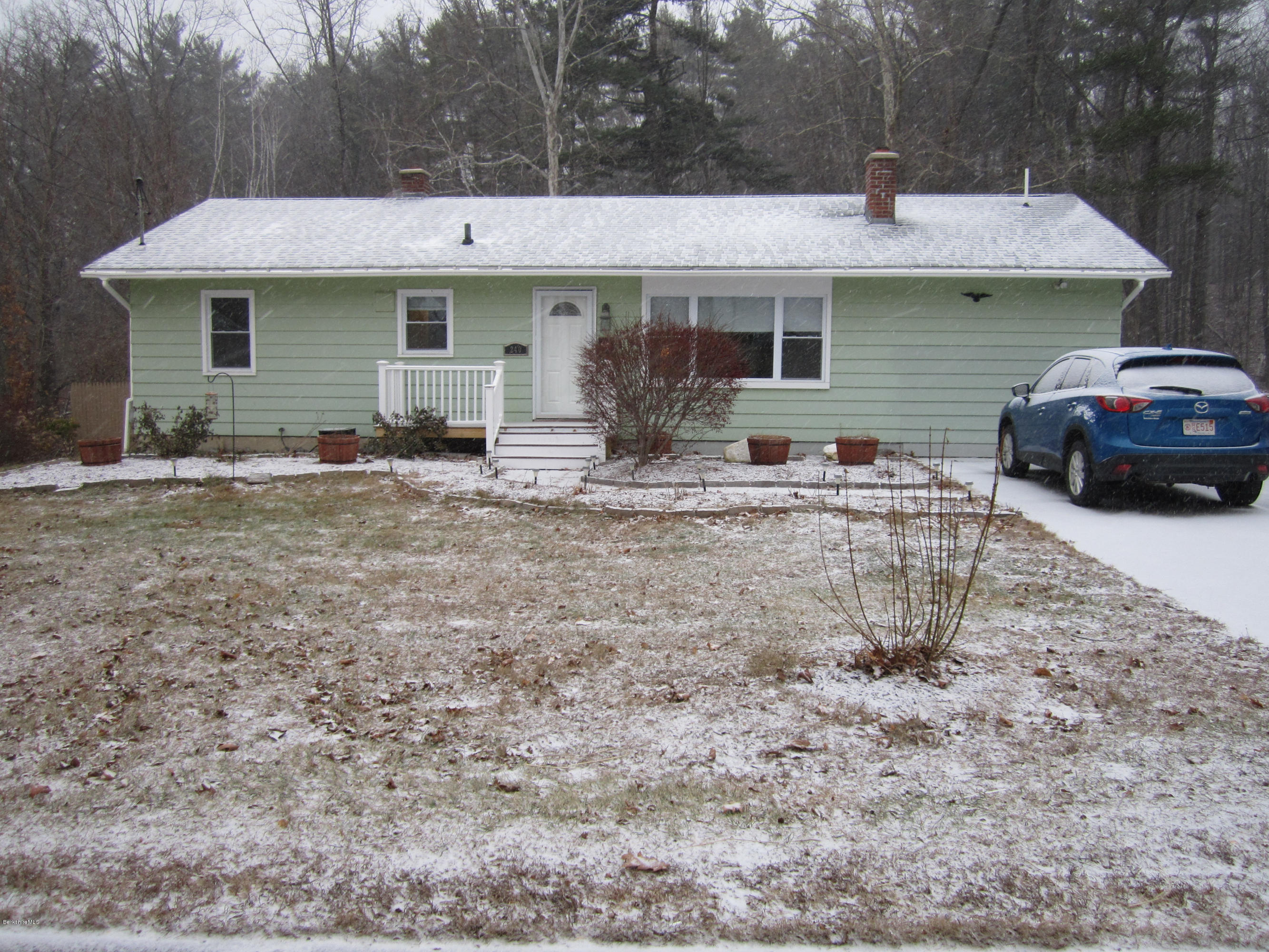 240 Sand Springs Road Williamstown, MA 01267 - Photo 25 of 25 mainhouse2