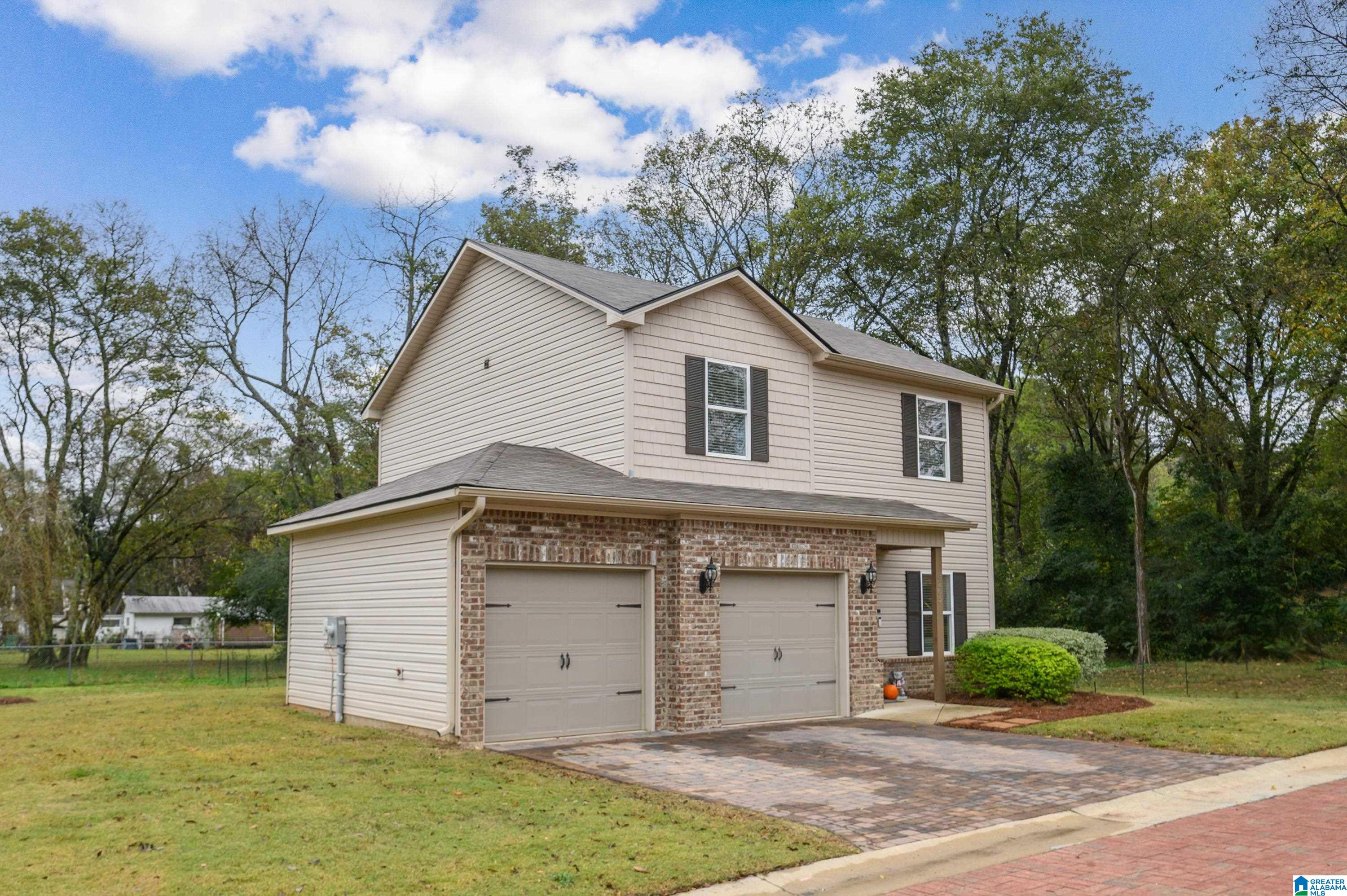 8205 Cottage Lane Leeds, AL 35094 - Photo 2 of 42