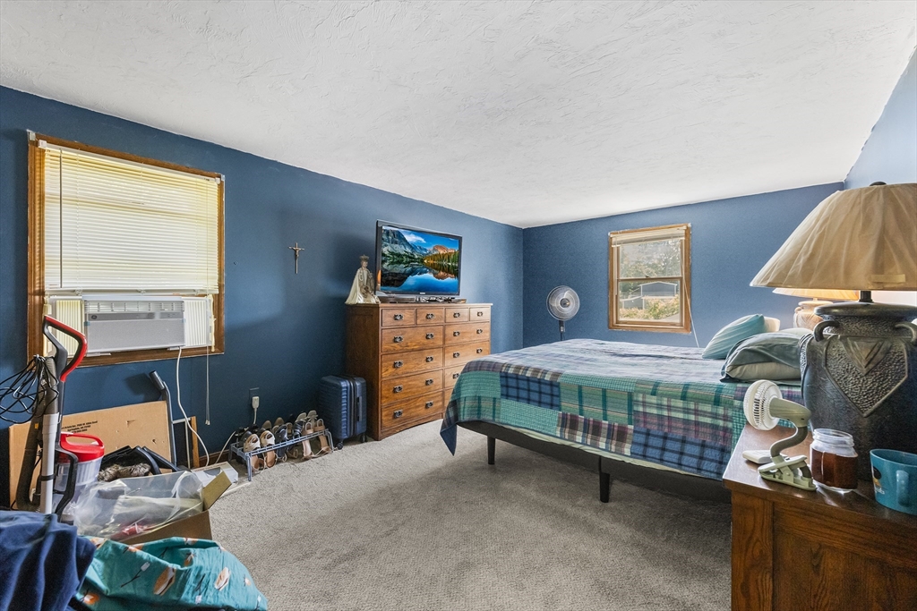 14-16 Julian Road Randolph, MA 02368 - Photo 9 of 39