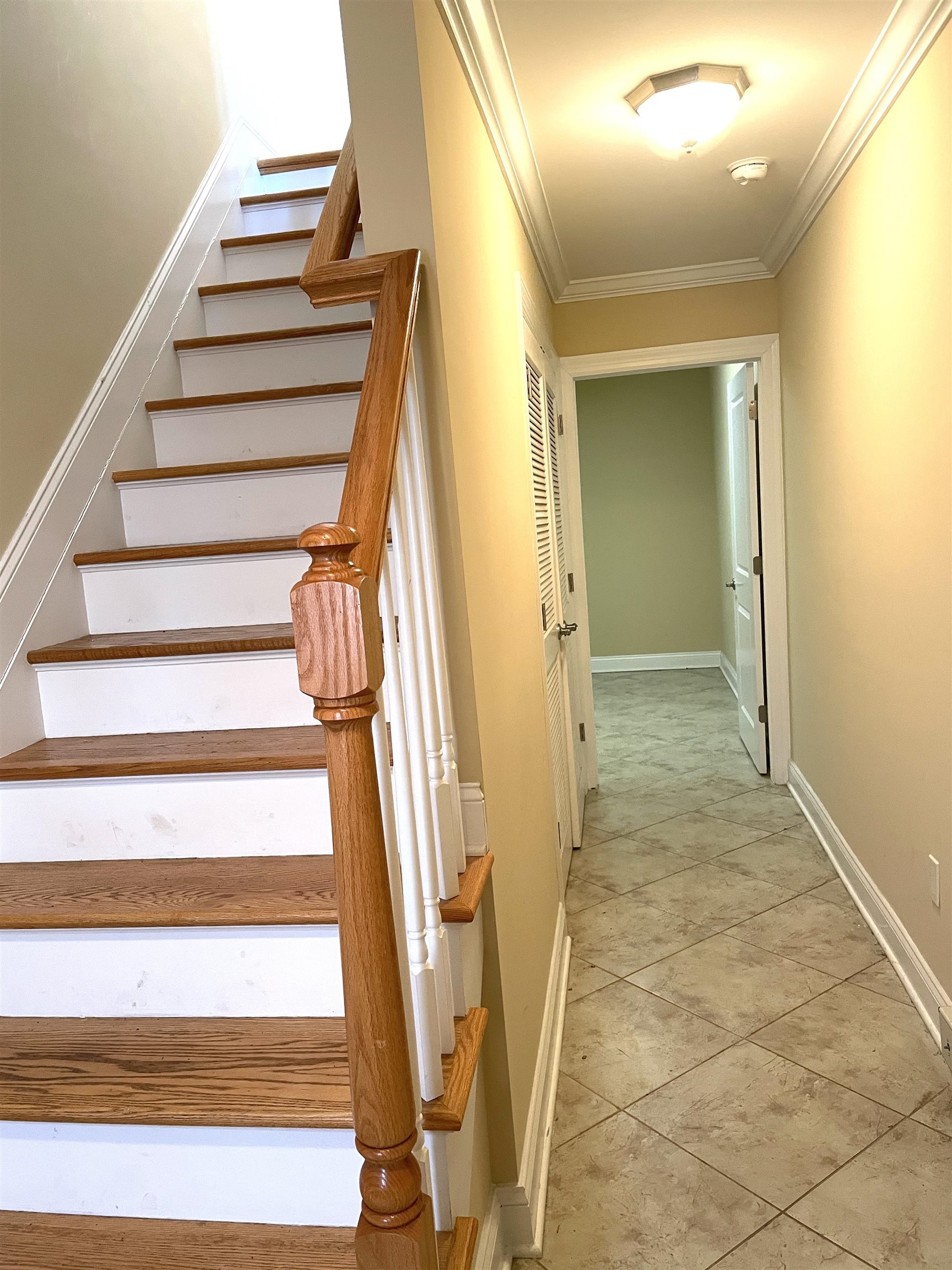 734 County Avenue, Unit B2 Secaucus, NJ 07094 - Photo 4 of 19 a view of entryway