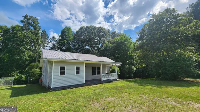 $234,900 | 4326 Highway 109, Molena, GA 30258