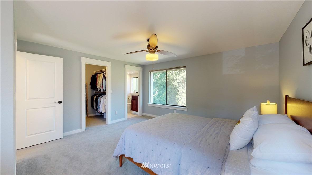 16018 Southeast 166 Street Renton, WA 98058 - Photo 12 of 24 Gallery Image 12