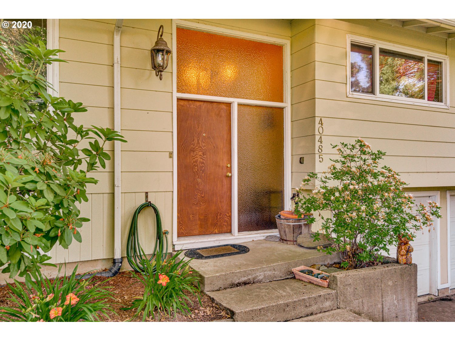 40485 Southwest Laurelwood Road Gaston, OR 97119 - Photo 2 of 31 Gallery Image 2