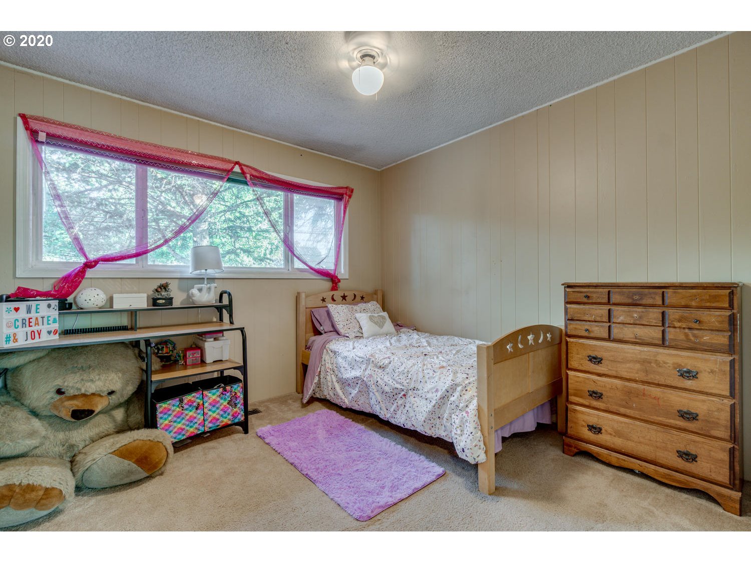 40485 Southwest Laurelwood Road Gaston, OR 97119 - Photo 20 of 31 Gallery Image 20
