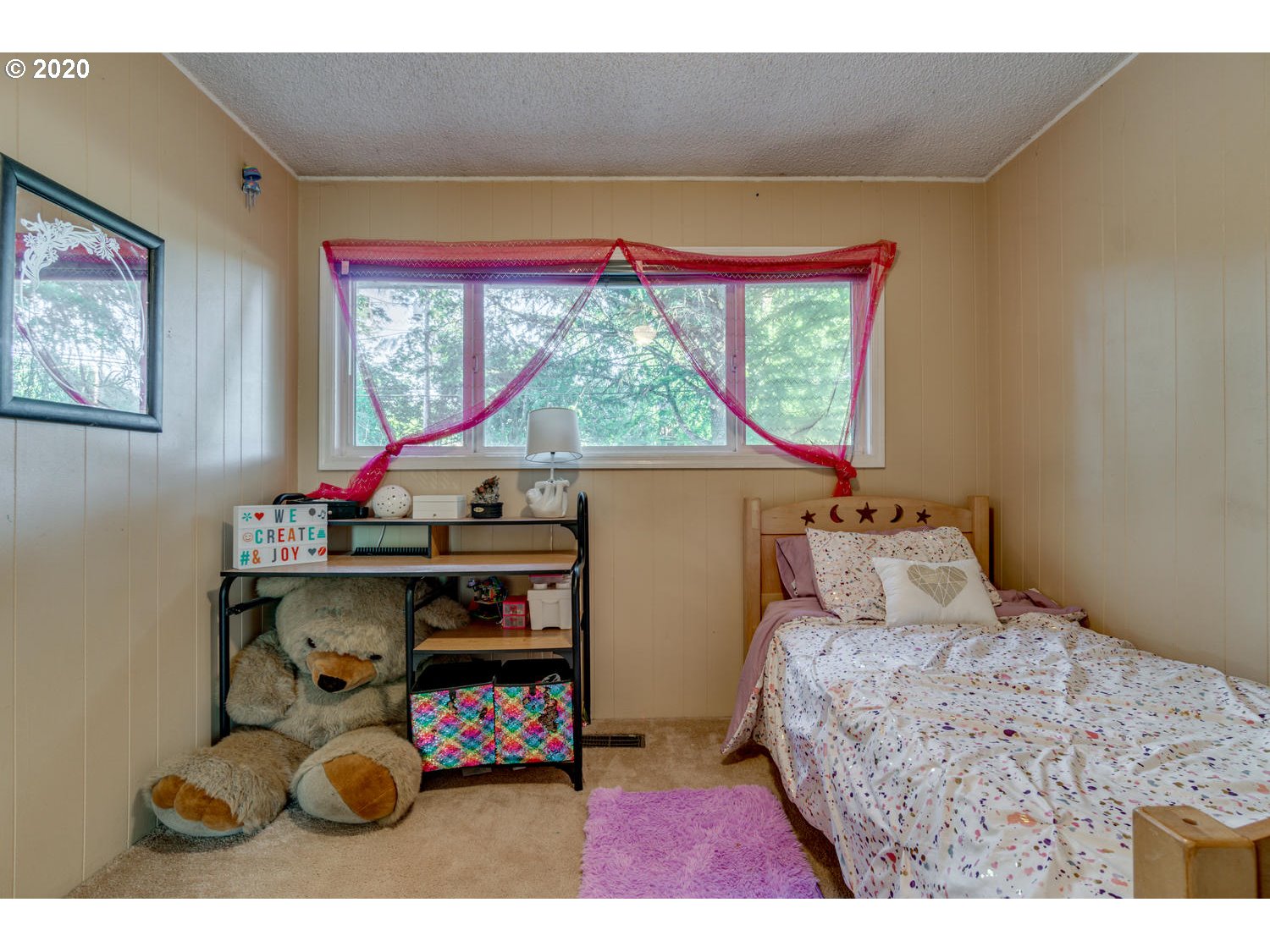 40485 Southwest Laurelwood Road Gaston, OR 97119 - Photo 21 of 31 Gallery Image 21