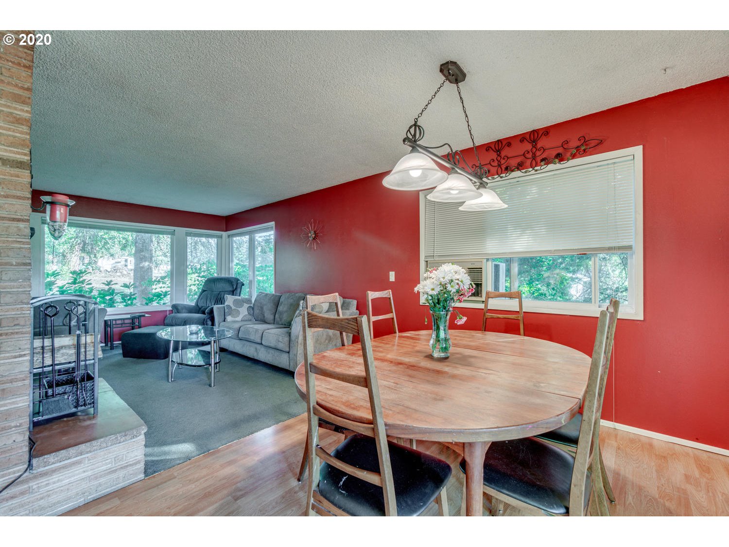 40485 Southwest Laurelwood Road Gaston, OR 97119 - Photo 7 of 31 Gallery Image 7