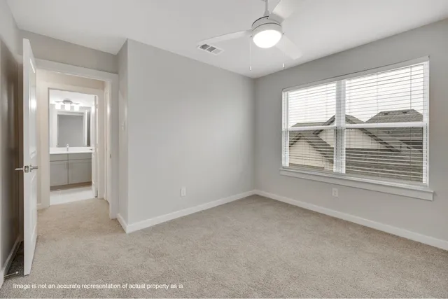 $2,049 | 10112 Conover Cmns Circle, Fort Worth, TX 76108