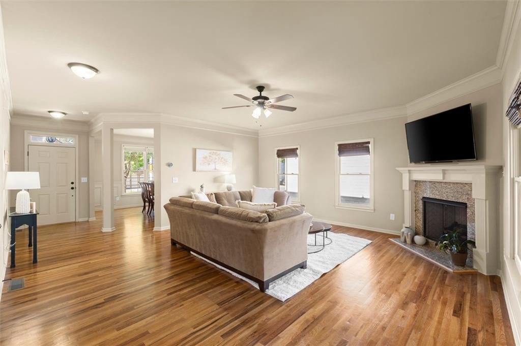 310 Nichols Ridge Pointe Suwanee, GA 30024 - Photo 7 of 61 Gallery Image 7