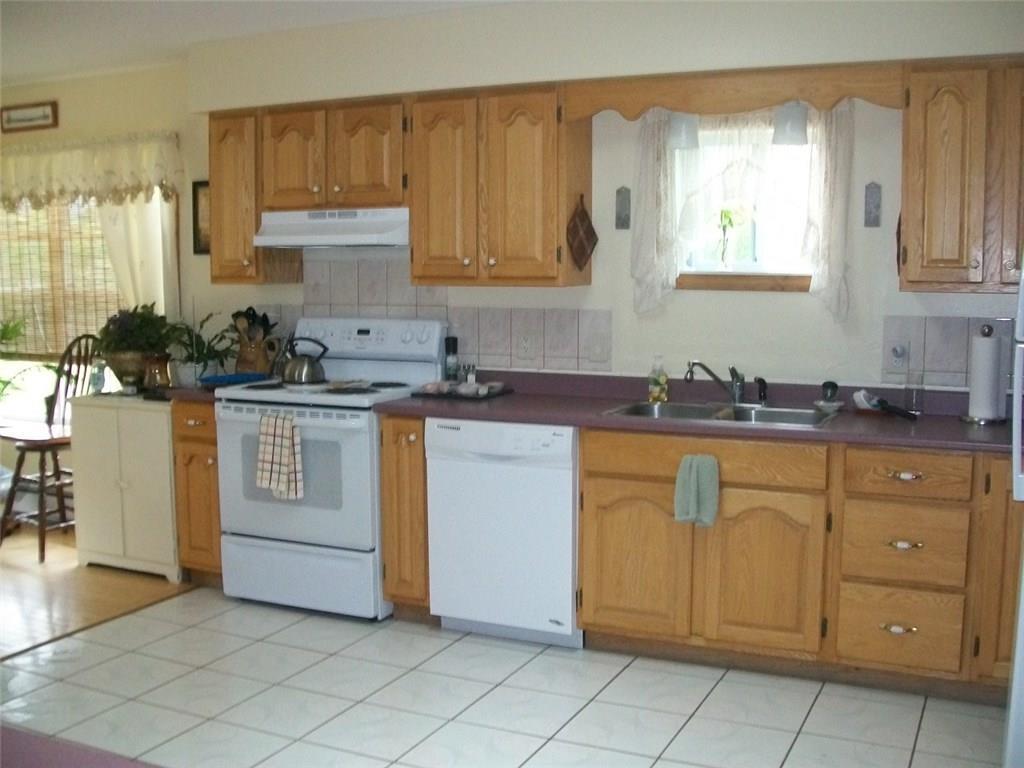 2276 Roxbury Road Roxbury, ME 04275 - Photo 22 of 35 Kitchen.