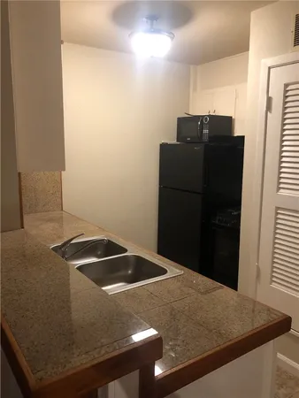 $1,495 | 4306 Avenue A, Unit 109, Austin, TX 78751