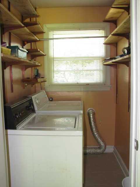 216 Edgewood Road Staunton, VA 24401 - Photo 20 of 28 Gallery Image 20