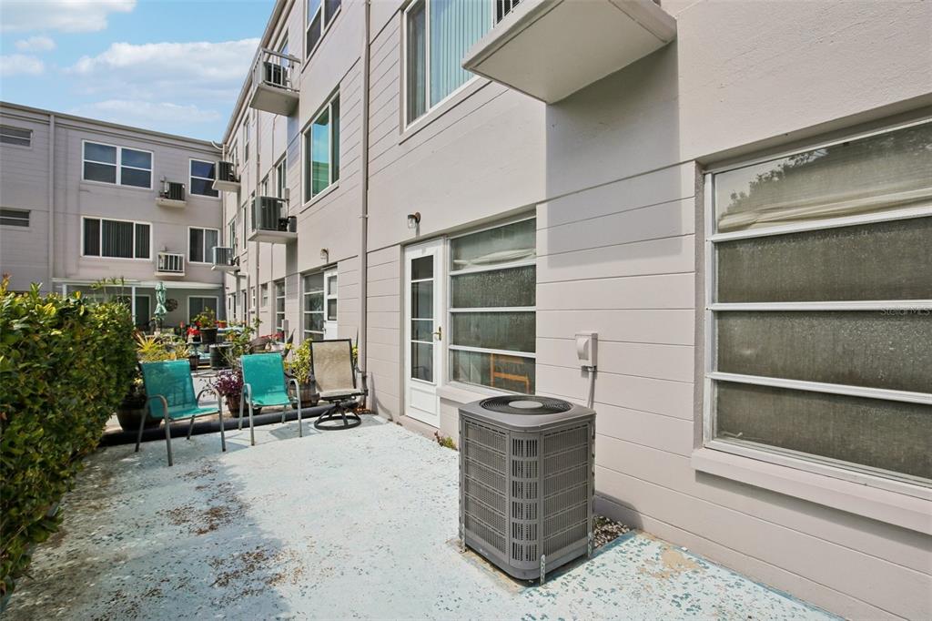 2461 Rhodesian Drive, Unit 7 Clearwater, FL 33763 - Photo 27 of 28