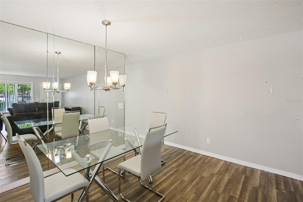 2461 Rhodesian Drive, Unit 7 Clearwater, FL 33763 - Photo 9 of 28