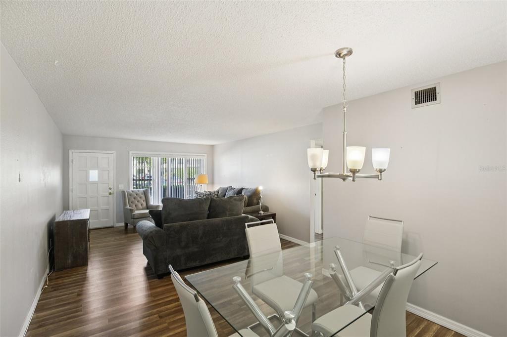 2461 Rhodesian Drive, Unit 7 Clearwater, FL 33763 - Photo 10 of 28