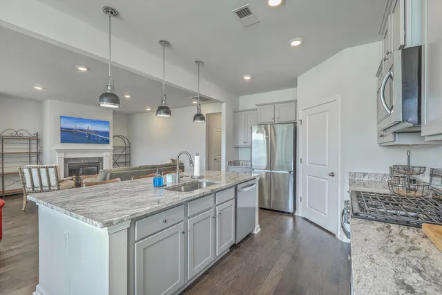 $499,998 | 431 Canal Crossing Way, Huger, SC 29450