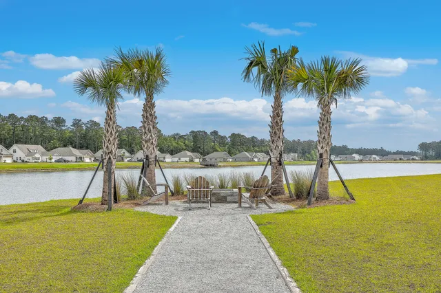 $499,998 | 431 Canal Crossing Way, Huger, SC 29450