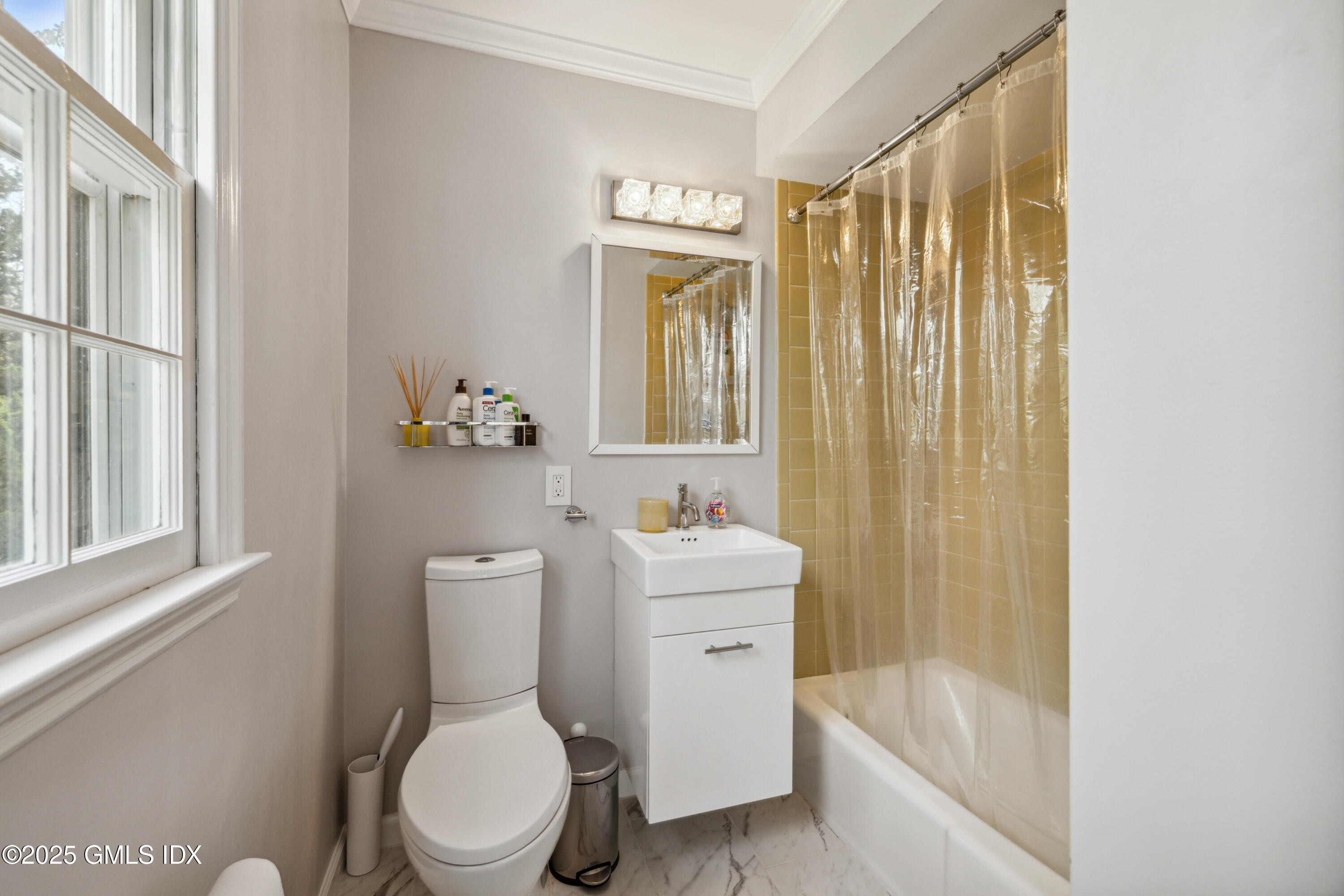 512 North Street Greenwich, CT 06830 - Photo 23 of 36 2E0A8922