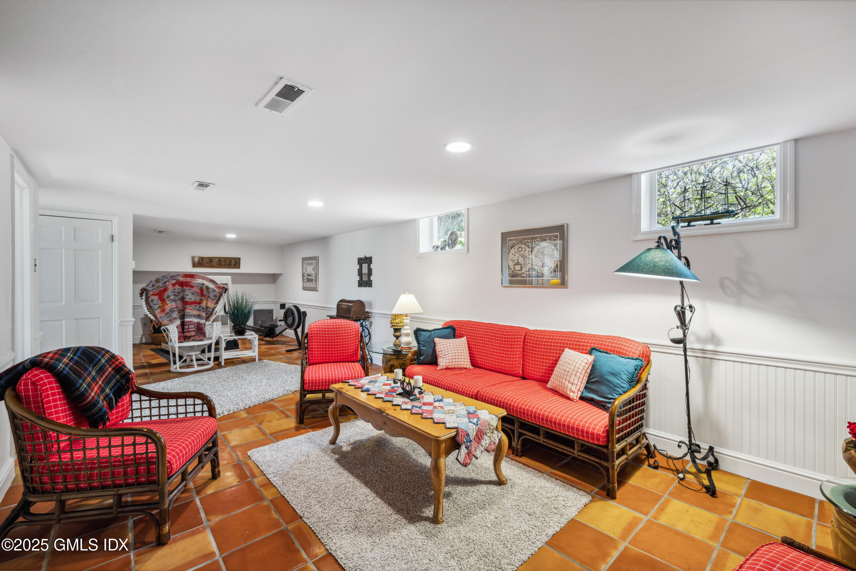 512 North Street Greenwich, CT 06830 - Photo 26 of 36 2E0A8822