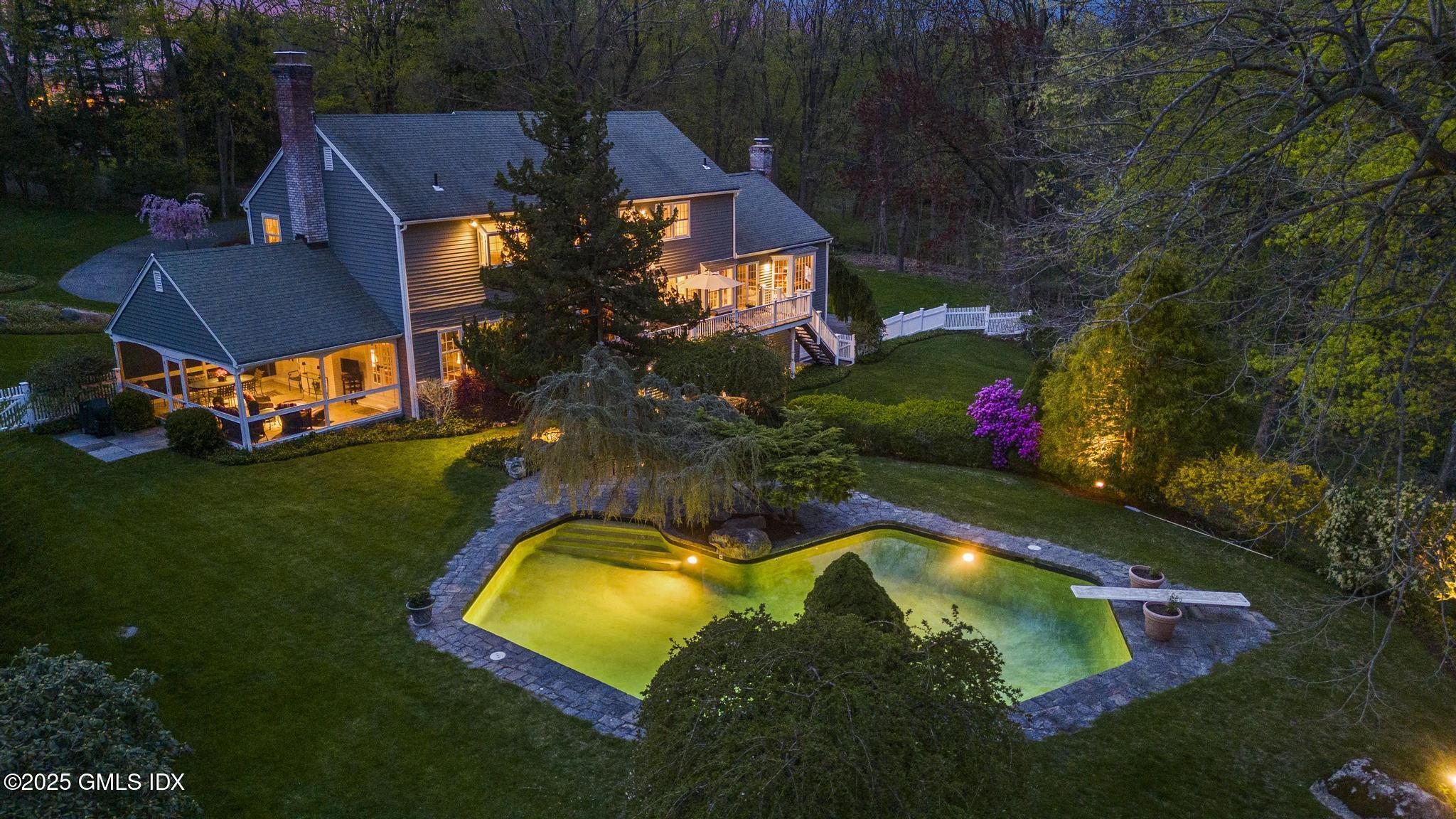 512 North Street Greenwich, CT 06830 - Photo 32 of 36 DJI_20250422200131_0012_D