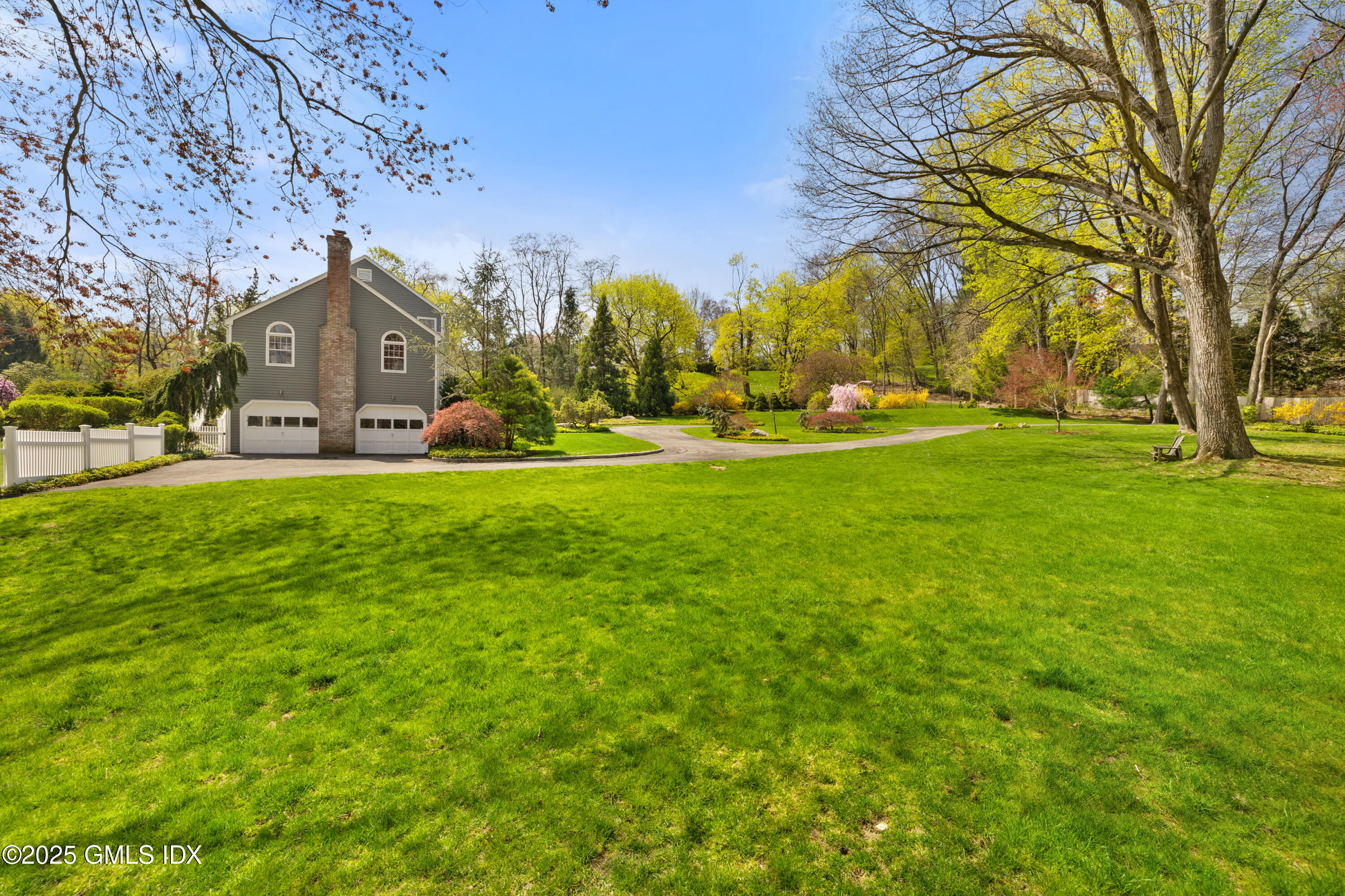 512 North Street Greenwich, CT 06830 - Photo 34 of 36 2E0A8585