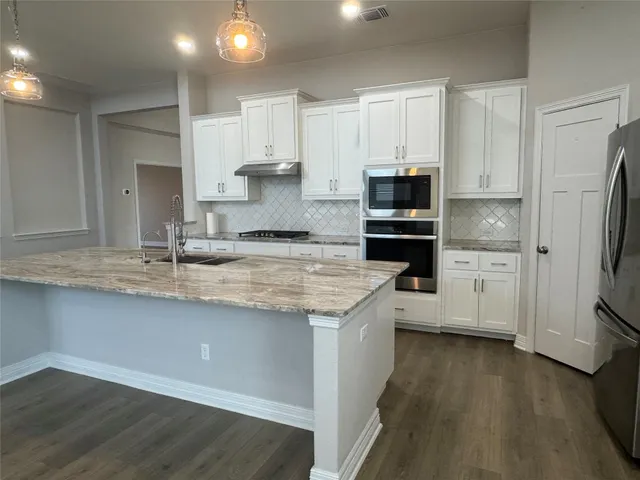 $2,800 | 812 Karst Cove, Georgetown, TX 78628