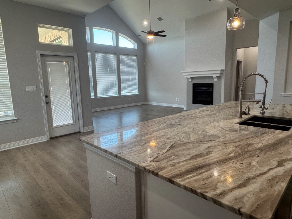 812 Karst Cove Georgetown, TX 78628 - Photo 20 of 40